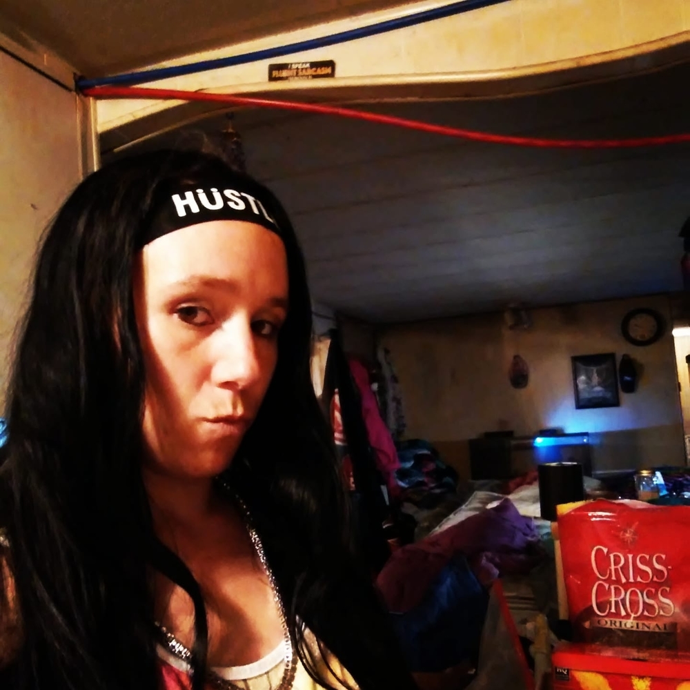 Meet your Posher, Leah